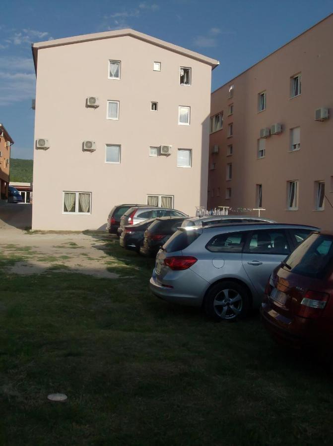 Pansion Maglica Bed and Breakfast Međugorje Exteriör bild