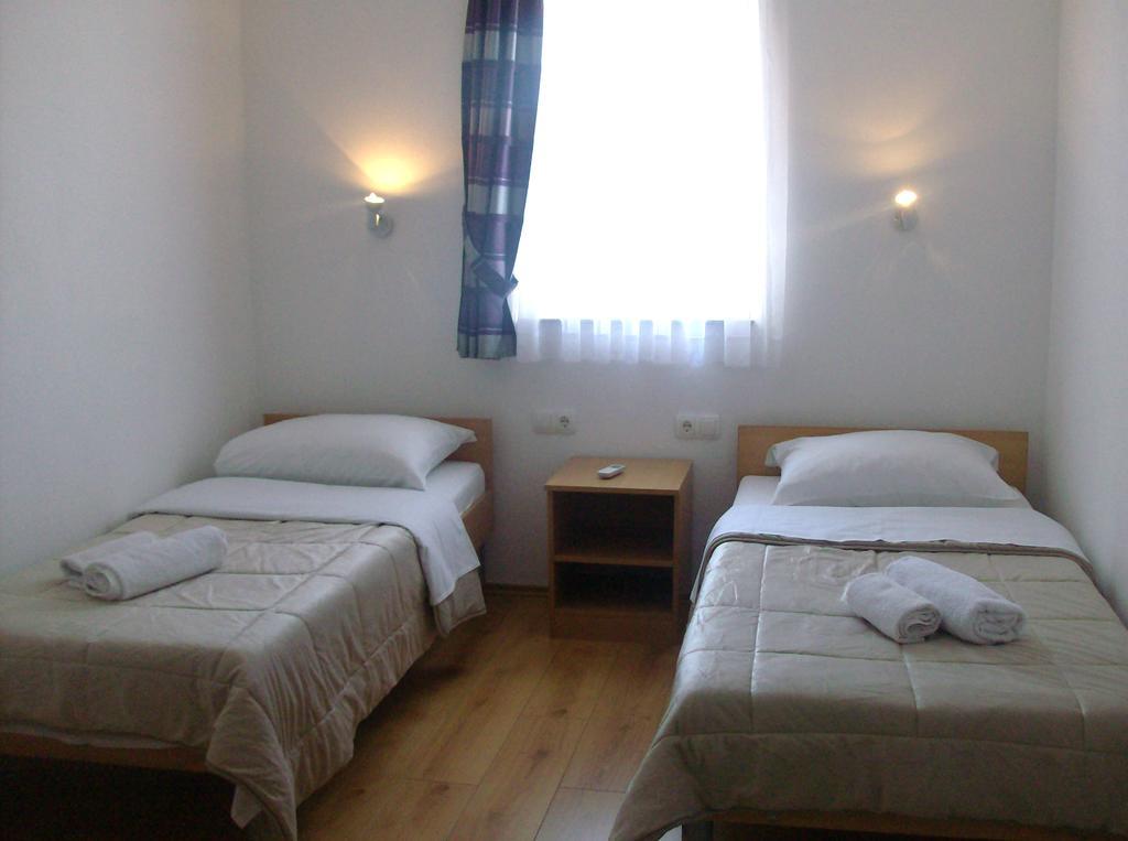 Pansion Maglica Bed and Breakfast Međugorje Exteriör bild